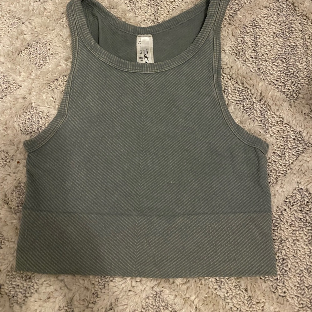Nikibiki crop top